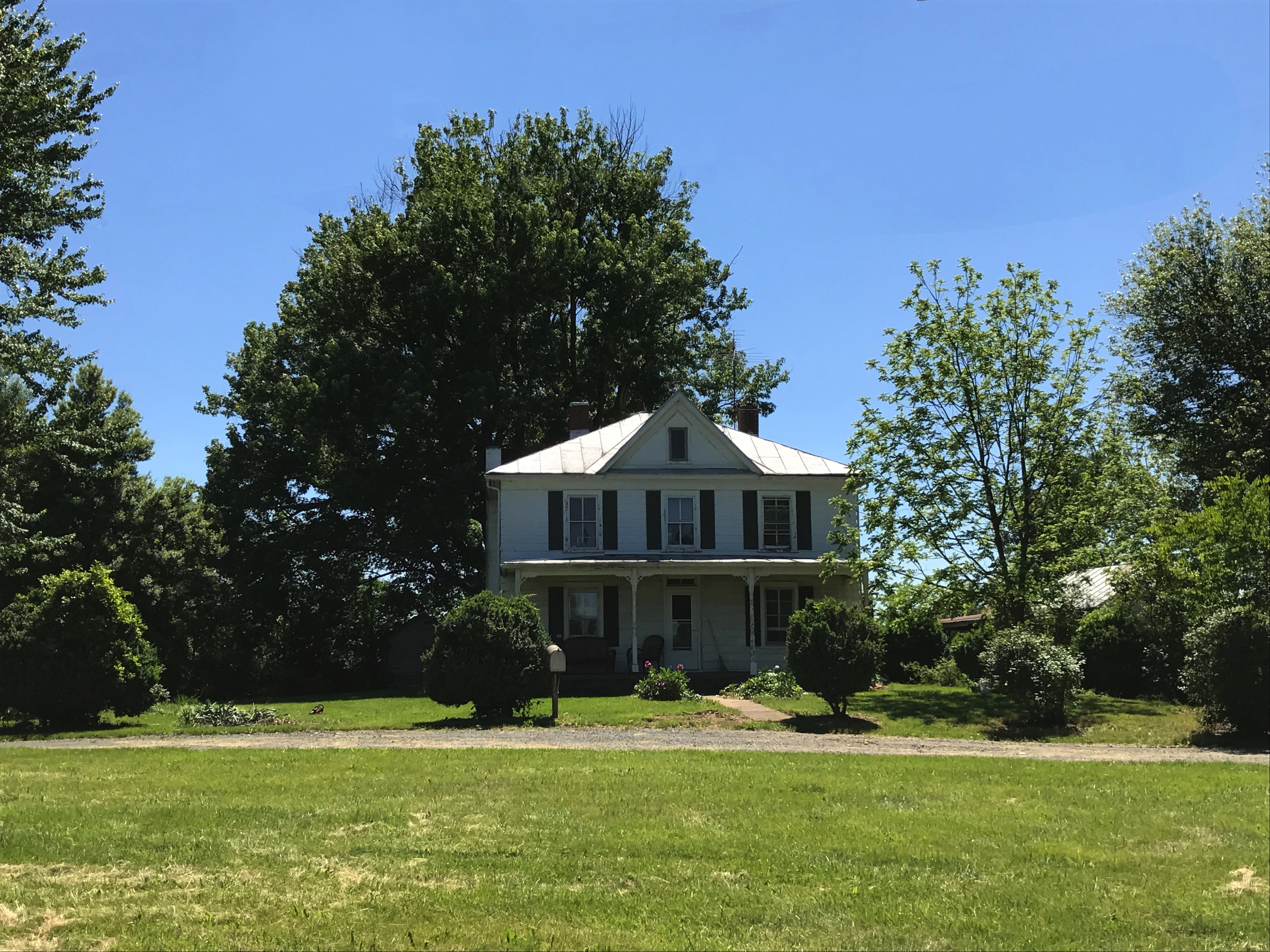 farm house